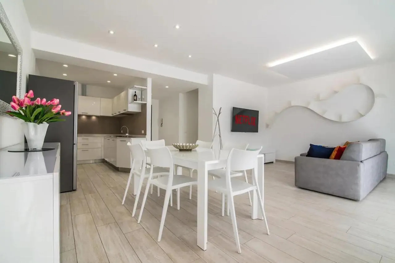 Apartment Piazza Mazzini Appartamento A 2 Passi Dal Mare. Lido di Jesolo Italy